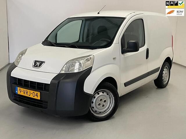 Wit Gebruikt 2011 Peugeot Bipper MPV | € 2.450 (Eerlijke prijs) - Afbeelding 1/4
