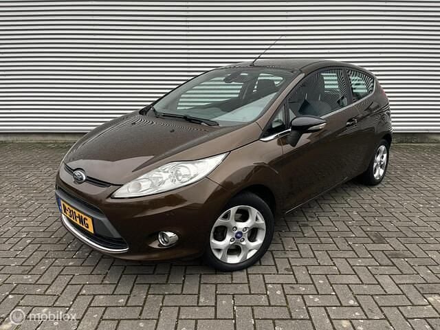 Occasion Ford Fiesta Titanium 82 PK (60 kW) 2011 Bruin Hatchback