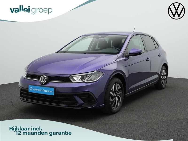 Paars Gebruikt 2022 VW Polo Life Hatchback | € 21.700 (Eerlijke prijs) - Afbeelding 1/4