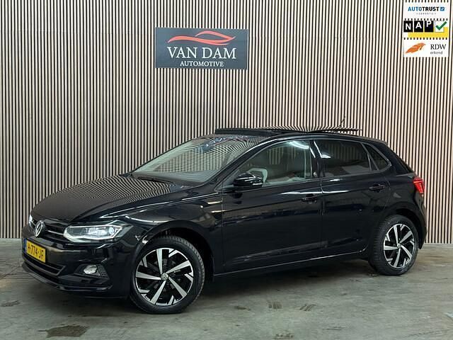 Zwart Occasion 2020 VW Polo Beats Hatchback | € 14.400 (Eerlijke prijs) - Afbeelding 1/4