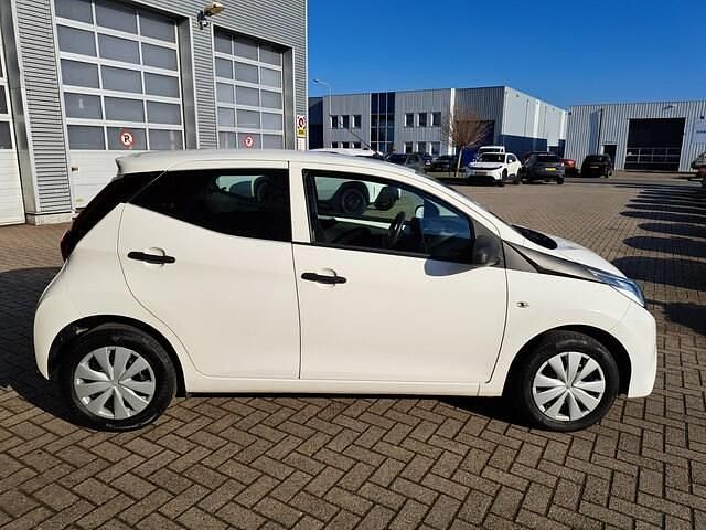 Occasion Toyota Aygo 2021 Wit Hatchback