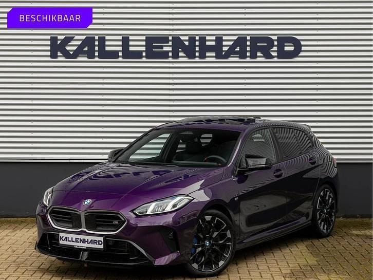Occasion BMW M135 Shadowline 301 PK (221 kW) 2025 Paars Hatchback