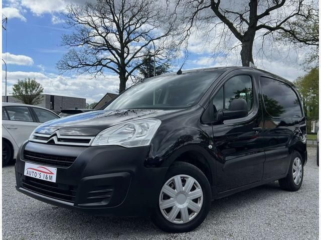Zwart Gebruikt 2017 Citroën Berlingo MPV | € 11.750 - Afbeelding 1/4