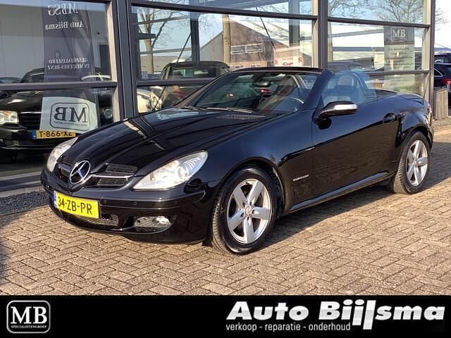 Zwart Occasion 2007 Mercedes SLK200 Cabriolet | € 10.995 (Eerlijke prijs) - Afbeelding 1/4