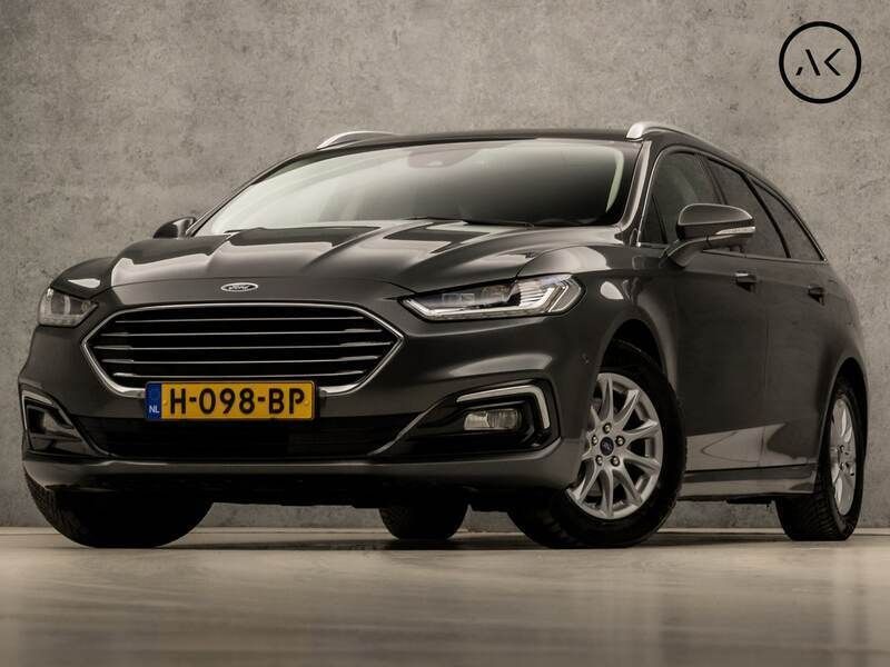 Grijs, metallic lak Gebruikt 2020 Ford Mondeo Titanium Stationwagen | € 16.945 (Super prijs) - Afbeelding 1/4
