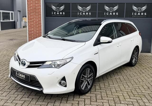 Occasion Toyota Auris Touring Sports Comfort 136 PK (100 kW) 2014 Wit Stationwagen