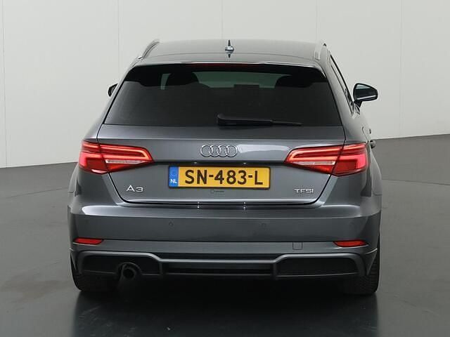 Occasion Audi A3 Sportback S-Line 116 PK (85 kW) 2018 Grijs Hatchback