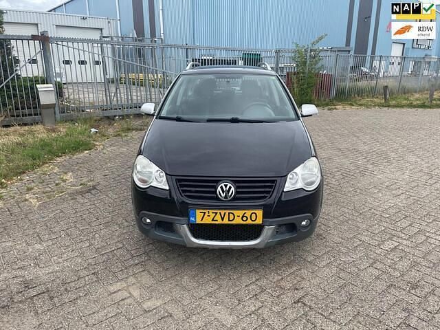 Zwart Gebruikt 2007 VW Polo Cross Hatchback | € 2.250 (Goede deal) - Afbeelding 1/4