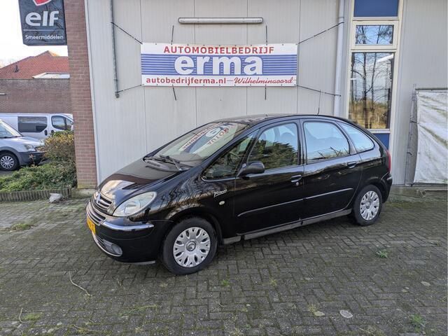Zwart Gebruikt 2005 Citroën Xsara Picasso Attraction MPV | € 2.249 (Duur) - Afbeelding 1/4