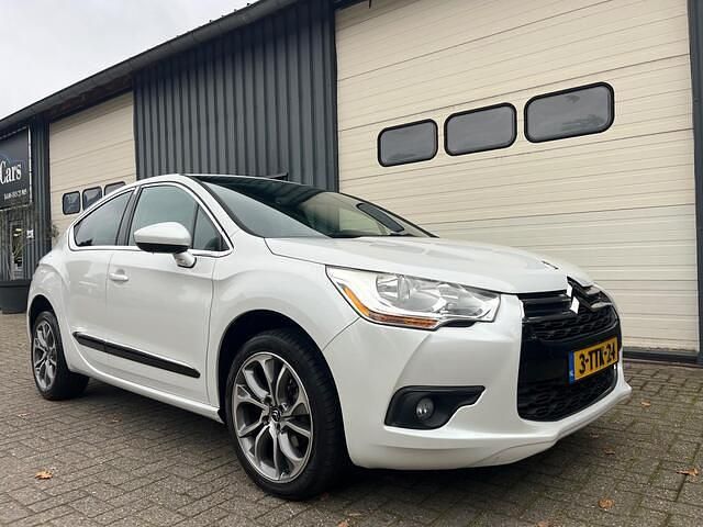 Wit Gebruikt 2014 Citroën DS4 So Chic Hatchback | € 7.450 (Goede deal) - Afbeelding 1/4