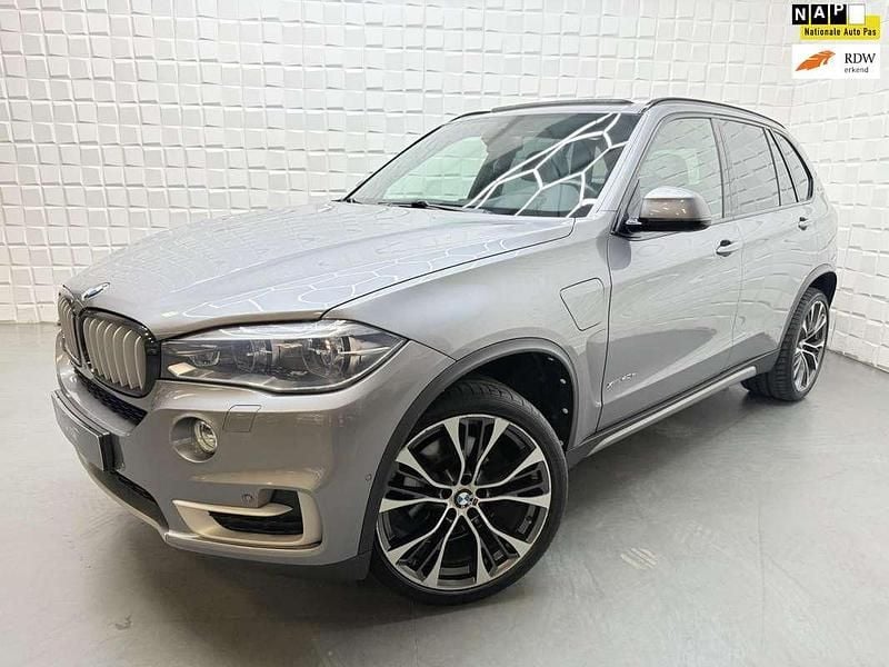 Grijs Gebruikt 2016 BMW X5 Executive SUV | € 27.849 (Goede deal) - Afbeelding 1/4