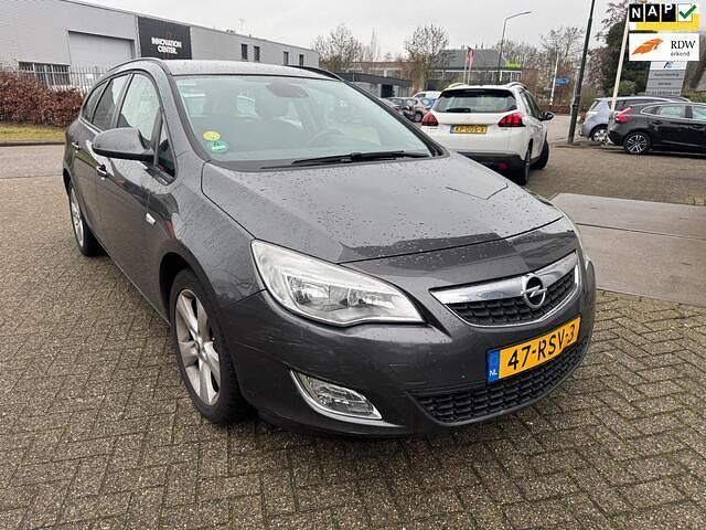 Occasion Opel Astra Edition 95 PK (69 kW) 2011 Grijs Stationwagen