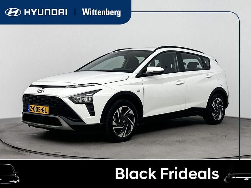 Atlas white (saw) Gebruikt 2024 Hyundai Bayon Comfort SUV | € 22.400 (Eerlijke prijs) - Afbeelding 1/3