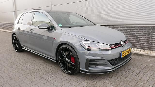 Grijs Gebruikt 2019 VW Golf VII GTI Hatchback | € 26.950 (Super prijs) - Afbeelding 1/4