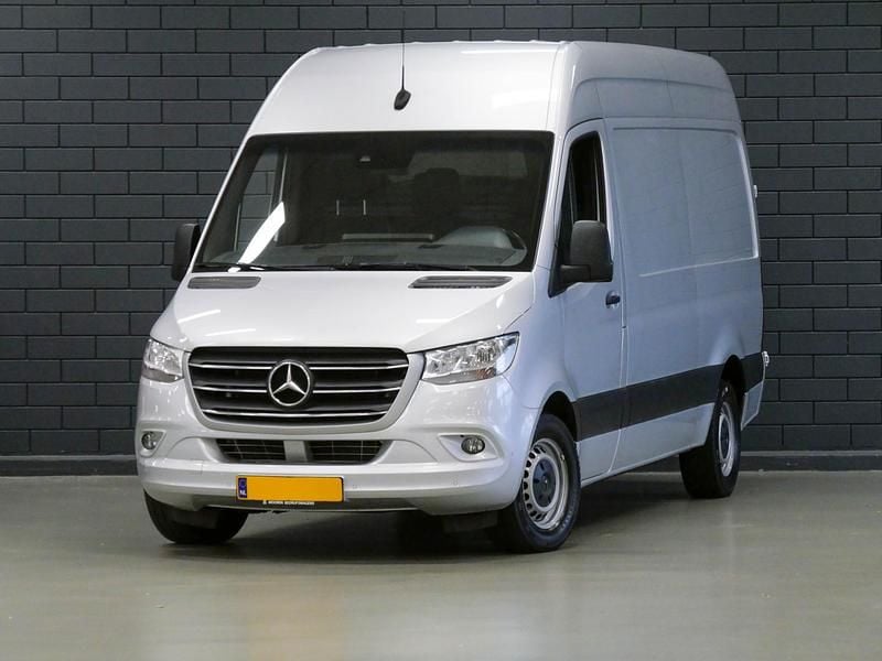 Occasion Mercedes Sprinter 190 PK (139 kW) 2019 Grijs Van