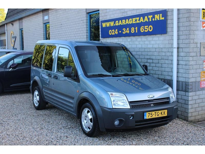 Blauw Gebruikt 2006 Ford Tourneo Connect Futura MPV | € 4.990 - Afbeelding 1/4