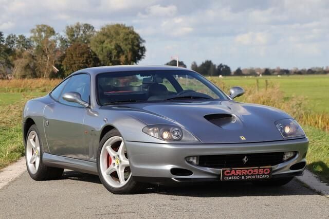 Grijs, metallic lak Gebruikt 1999 Ferrari 550 Coupé | € 157.500 - Afbeelding 1/4