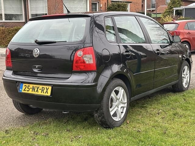 Occasion VW Polo 64 PK (47 kW) 2004 Zwart Hatchback