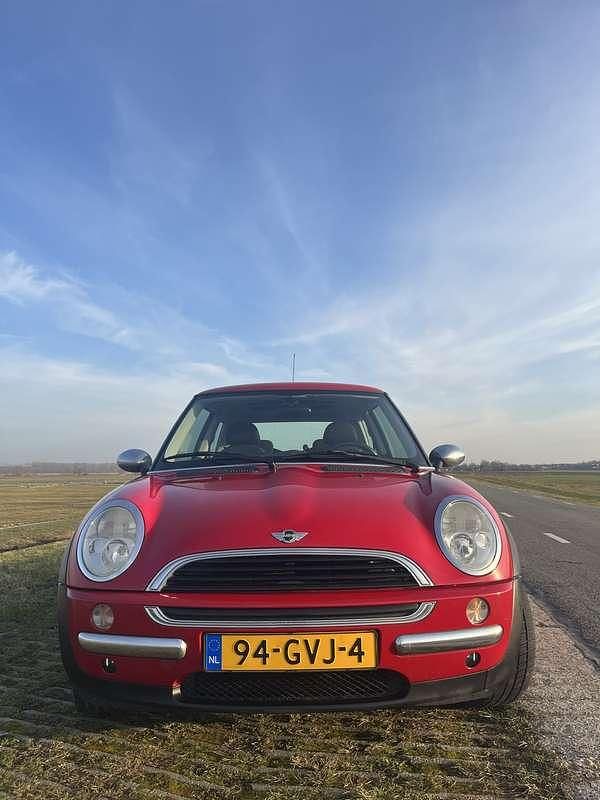 Occasion Mini Cooper 90 PK (66 kW) 2003 Rood Hatchback