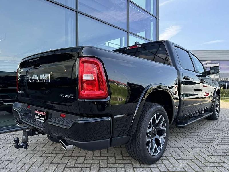 Nieuw Dodge Ram 421 PK (309 kW) 2025 Zwart Pickup