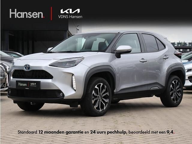 Grijs Gebruikt 2024 Toyota Yaris MPV | € 26.445 (Goede deal) - Afbeelding 1/4