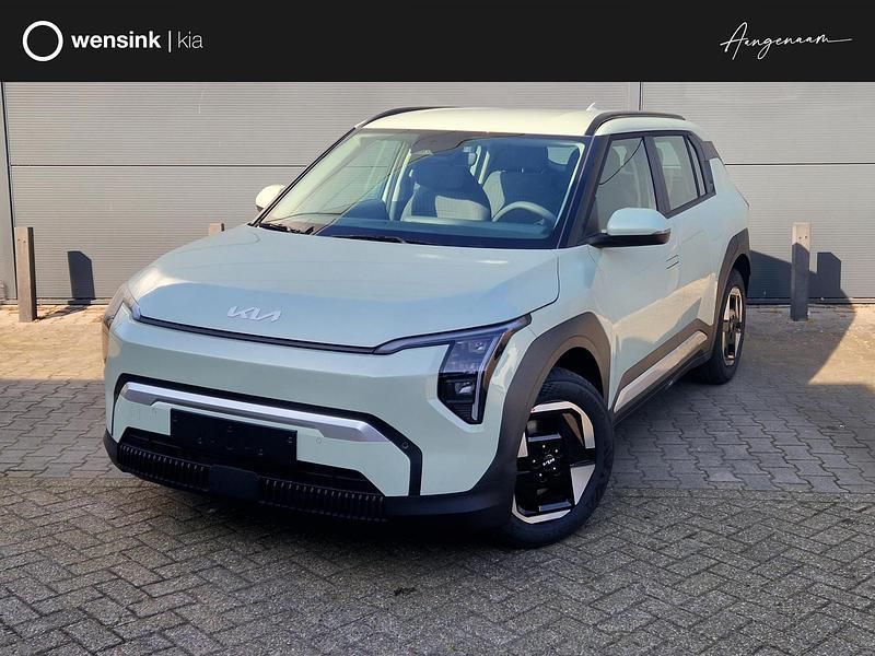 Groen Nieuw 2025 Kia EV3 Air SUV | € 42.335 (Iets duurder) - Afbeelding 1/4