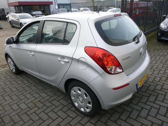 Occasion Hyundai i20 86 PK (63 kW) 2012 Grijs (metallic) Hatchback