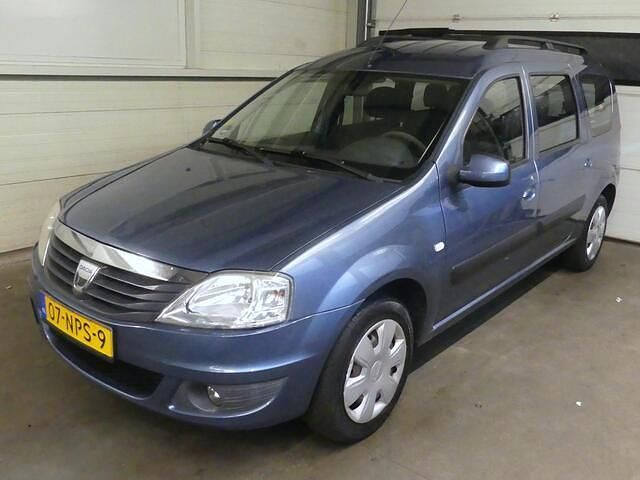 Blauw Gebruikt 2010 Dacia Logan MCV Lauréate MPV | € 3.945 (Eerlijke prijs) - Afbeelding 1/4