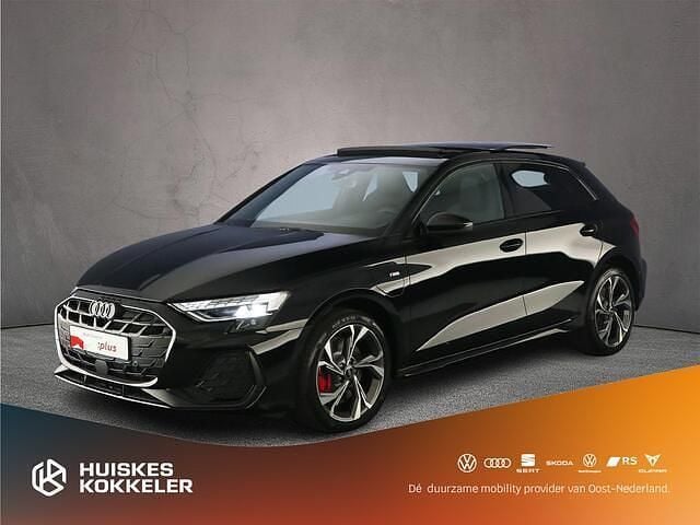 Zwart Nieuw 2025 Audi A3 Sportback Competition Hatchback | € 52.900 (Eerlijke prijs) - Afbeelding 1/4