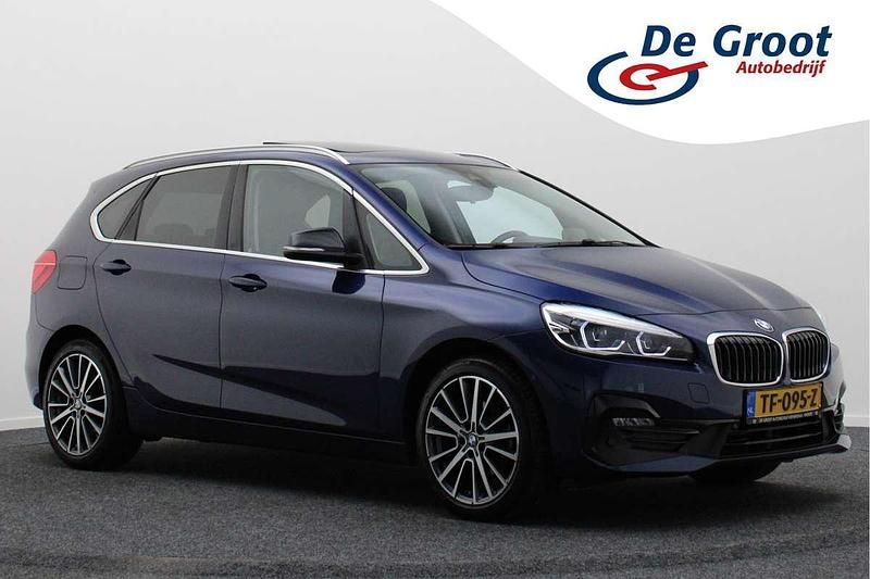Blauw Gebruikt 2018 BMW 218 Active Tourer Executive MPV | € 17.950 (Eerlijke prijs) - Afbeelding 1/4
