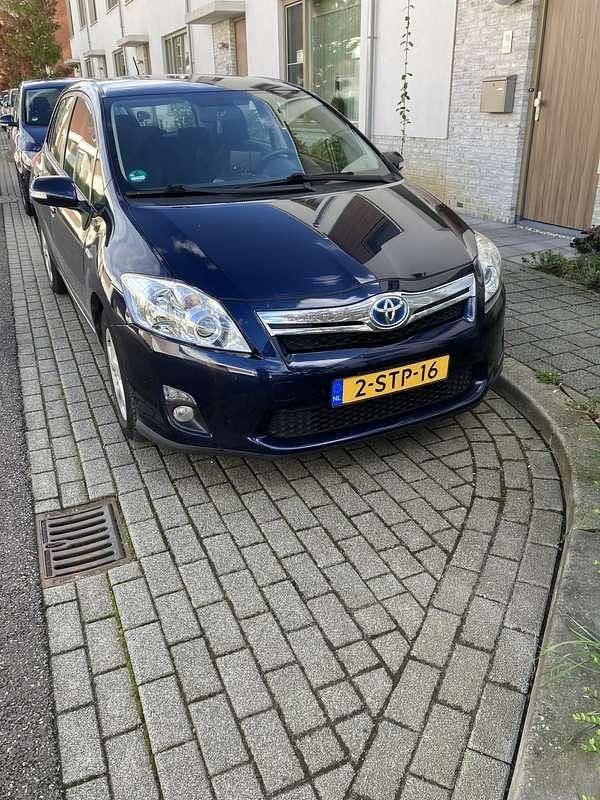 Blauw Gebruikt 2011 Toyota Auris MPV | € 7.450 (Goede deal) - Afbeelding 1/4
