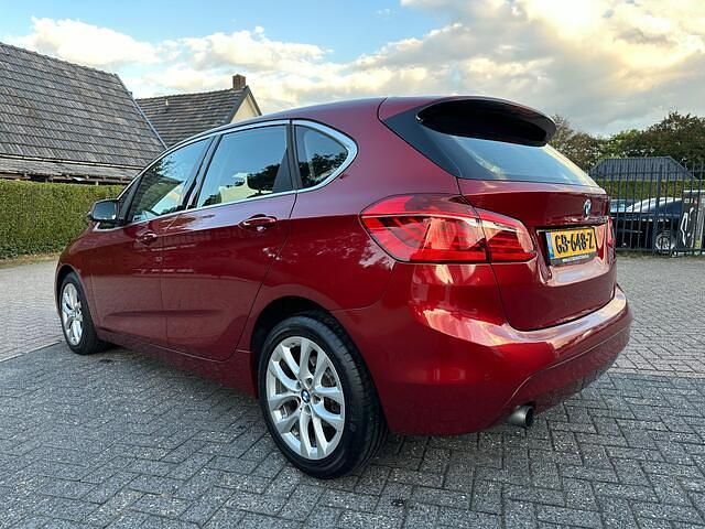 Occasion BMW 218 136 PK (100 kW) 2015 Rood Stationwagen