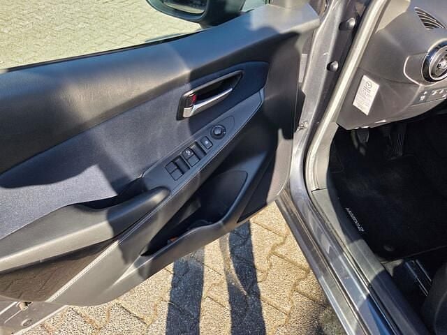 Occasion Mazda 2 90 PK (66 kW) 2016 Grijs Hatchback