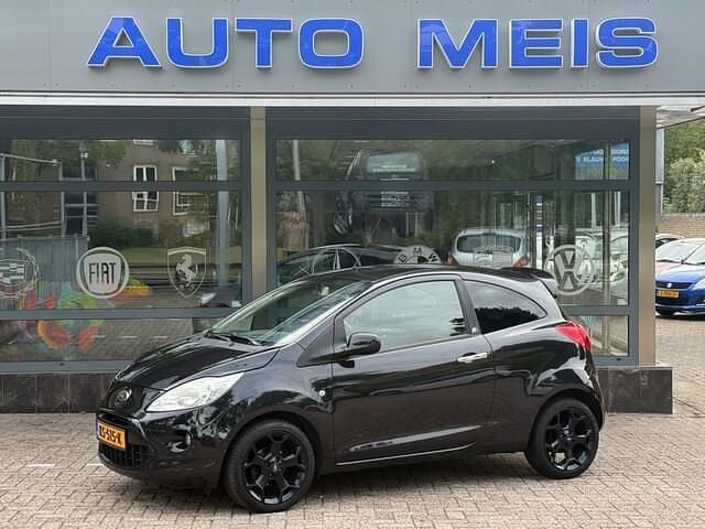 Zwart (metallic) Gebruikt 2011 Ford Ka Individual Hatchback | € 3.495 (Eerlijke prijs) - Afbeelding 1/4