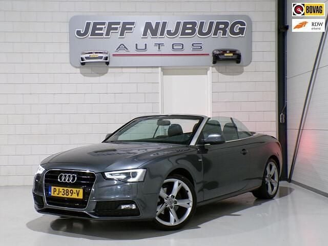 Grijs Gebruikt 2013 Audi A5 Cabriolet Proline Cabriolet | € 11.999 (Iets duurder) - Afbeelding 1/4