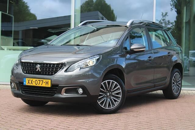 Grijs Gebruikt 2019 Peugeot 2008 SUV | € 12.800 (Eerlijke prijs) - Afbeelding 1/4
