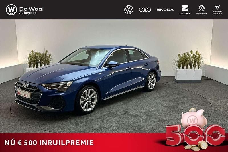 Occasion Audi A3 S-Line 150 PK (110 kW) 2025 Ascariblauw metallic Sedan