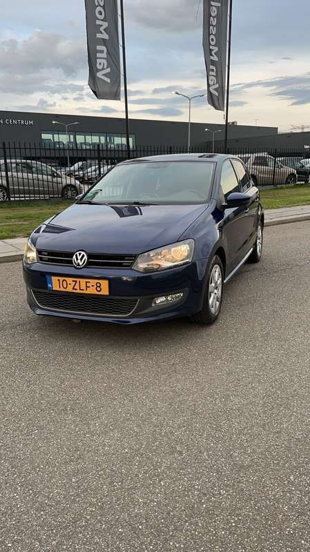 Blauw Gebruikt 2013 VW Polo Highline Hatchback | € 7.150 (Eerlijke prijs) - Afbeelding 1/4