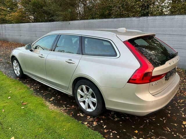 Occasion Volvo V90 150 PK (110 kW) 2018 Beige Stationwagen