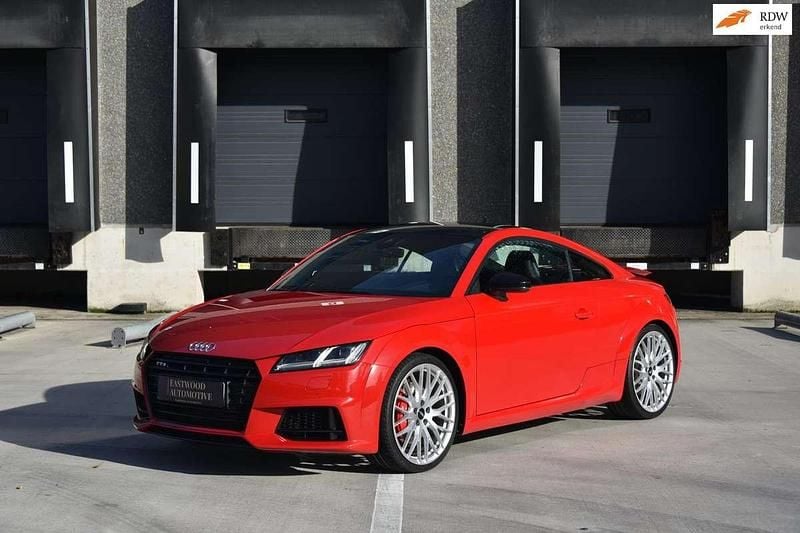 Occasion Audi TTS Proline 311 PK (228 kW) 2018 Rood Coupé