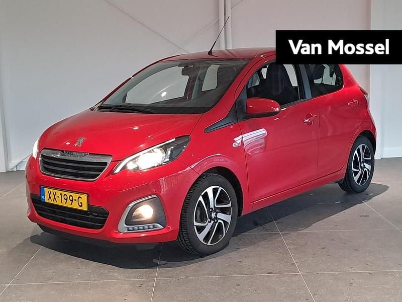 Rood Gebruikt 2019 Peugeot 108 Allure Hatchback | € 10.740 (Eerlijke prijs) - Afbeelding 1/4