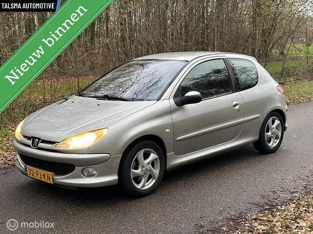 Grijs Gebruikt 2004 Peugeot 206 Hatchback | € 798 (Goede deal) - Afbeelding 1/4