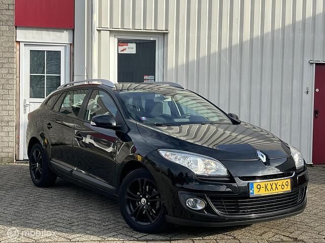 Occasion Renault Mégane GrandTour Expression 116 PK (85 kW) 2013 Zwart (metallic) Stationwagen