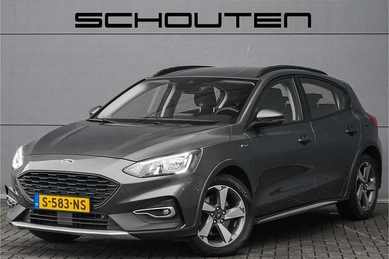 Grijs Occasion 2019 Ford Focus Business Edition Hatchback | € 14.900 (Eerlijke prijs) - Afbeelding 1/3