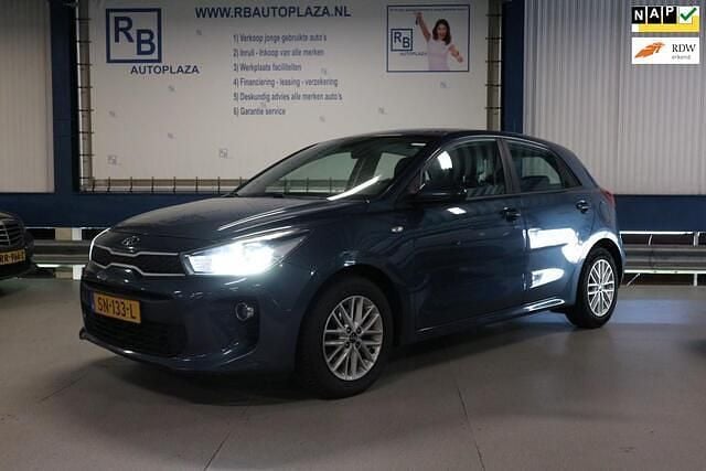 Blauw Gebruikt 2018 Kia Rio Hatchback | € 7.450 (Goede deal) - Afbeelding 1/4