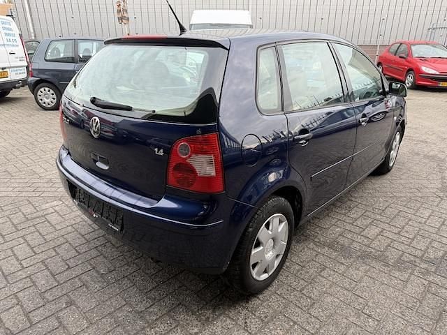 Occasion VW Polo Highline 75 PK (55 kW) 2003 Blauw Hatchback