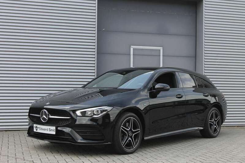Zwart Gebruikt 2021 Mercedes CLA250e Shooting Brake AMG line Stationwagen | € 29.999 (Eerlijke prijs) - Afbeelding 1/4