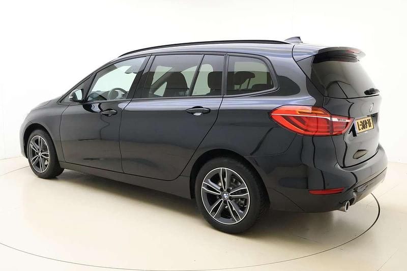 Occasion BMW 216 Gran Tourer Executive 109 PK (80 kW) 2021 Zwart, metallic lak MPV