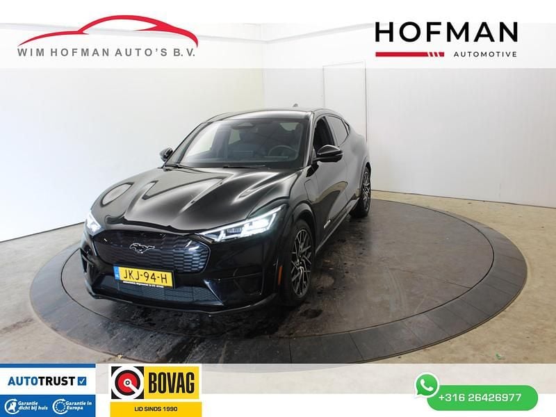 Zwart Gebruikt 2022 Ford Mustang Mach-E GT SHO SUV | € 37.935 (Super prijs) - Afbeelding 1/4