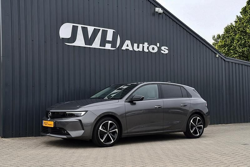 Grijs Gebruikt 2023 Opel Astra Elegance Hatchback | € 20.850 (Super prijs) - Afbeelding 1/4